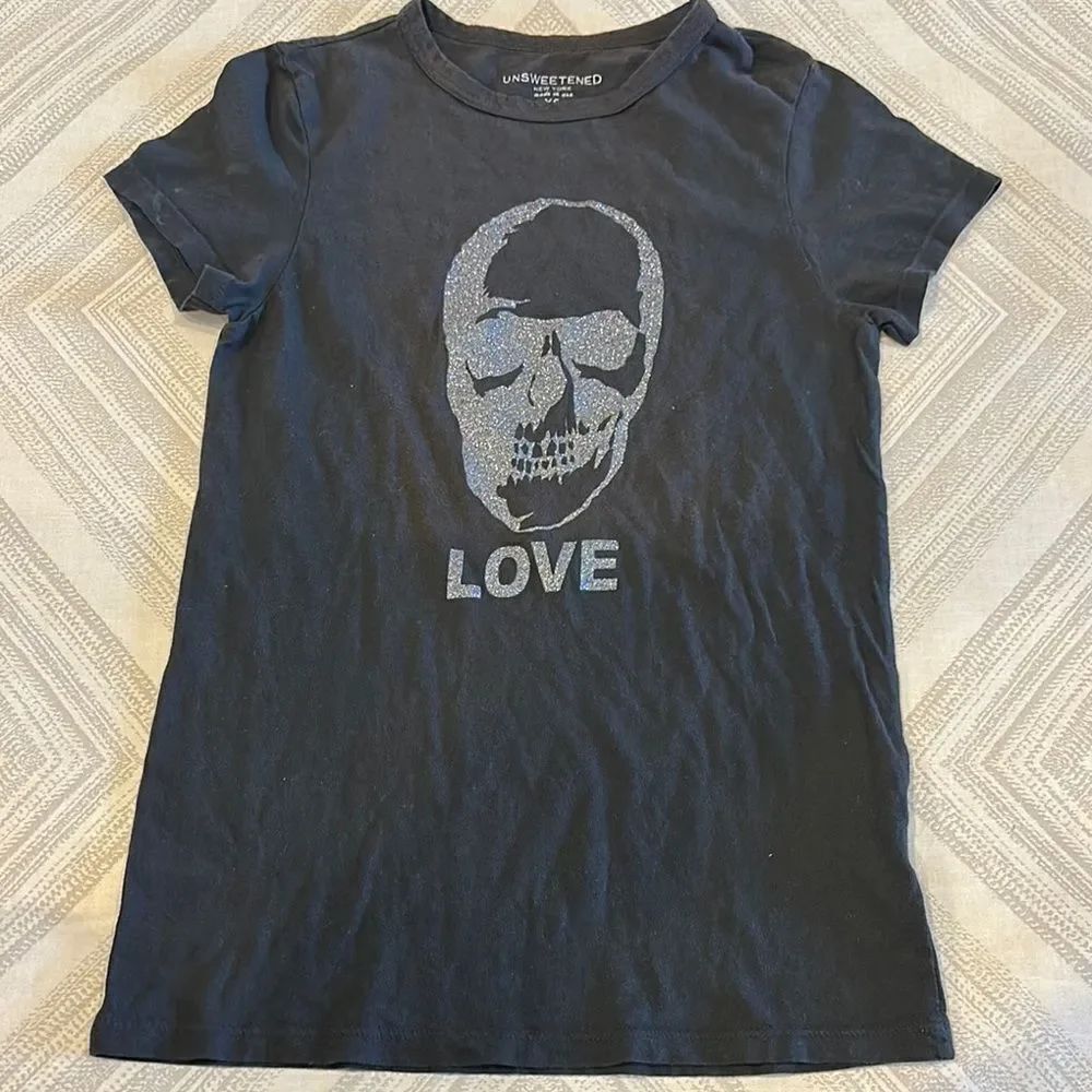Unsweetened Women’s Black Skull Love Graphic T-Shirt with Silver Glitter